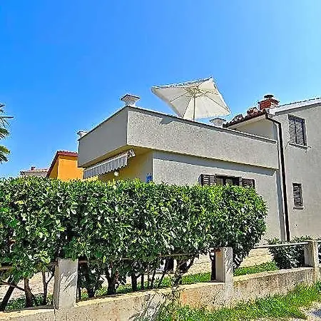 589 Apartman Fazana